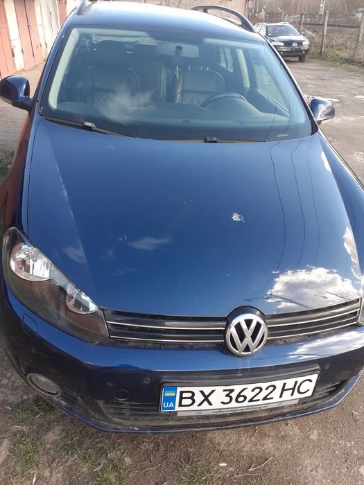 VOLKSWAGEN GOLF (VI)  1,6 автомат 2011 року