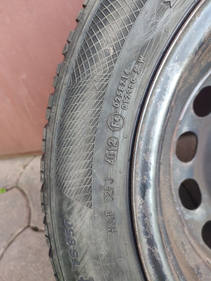 Шини зима 205/55 R16 Continental