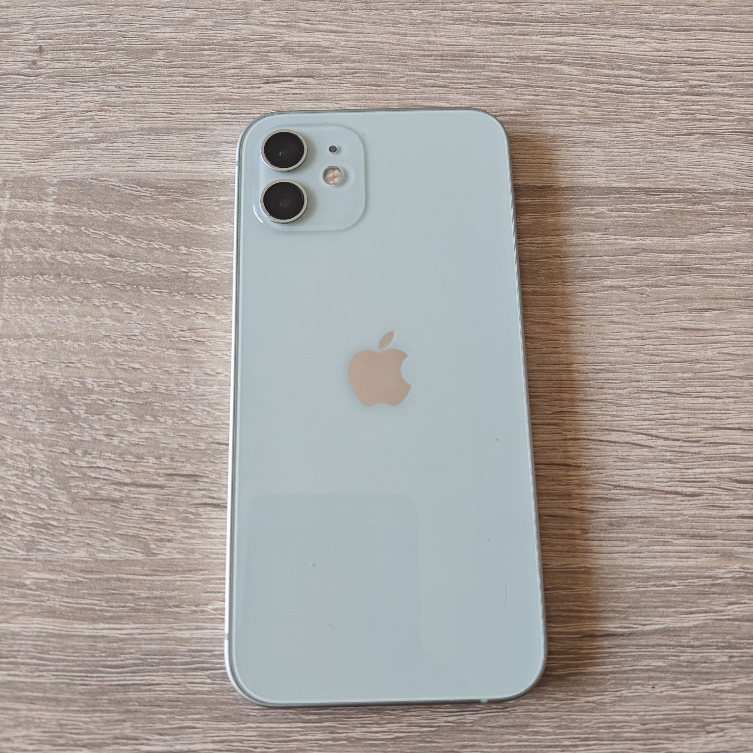 iPhone 12 128 GB + Carregador e Capas