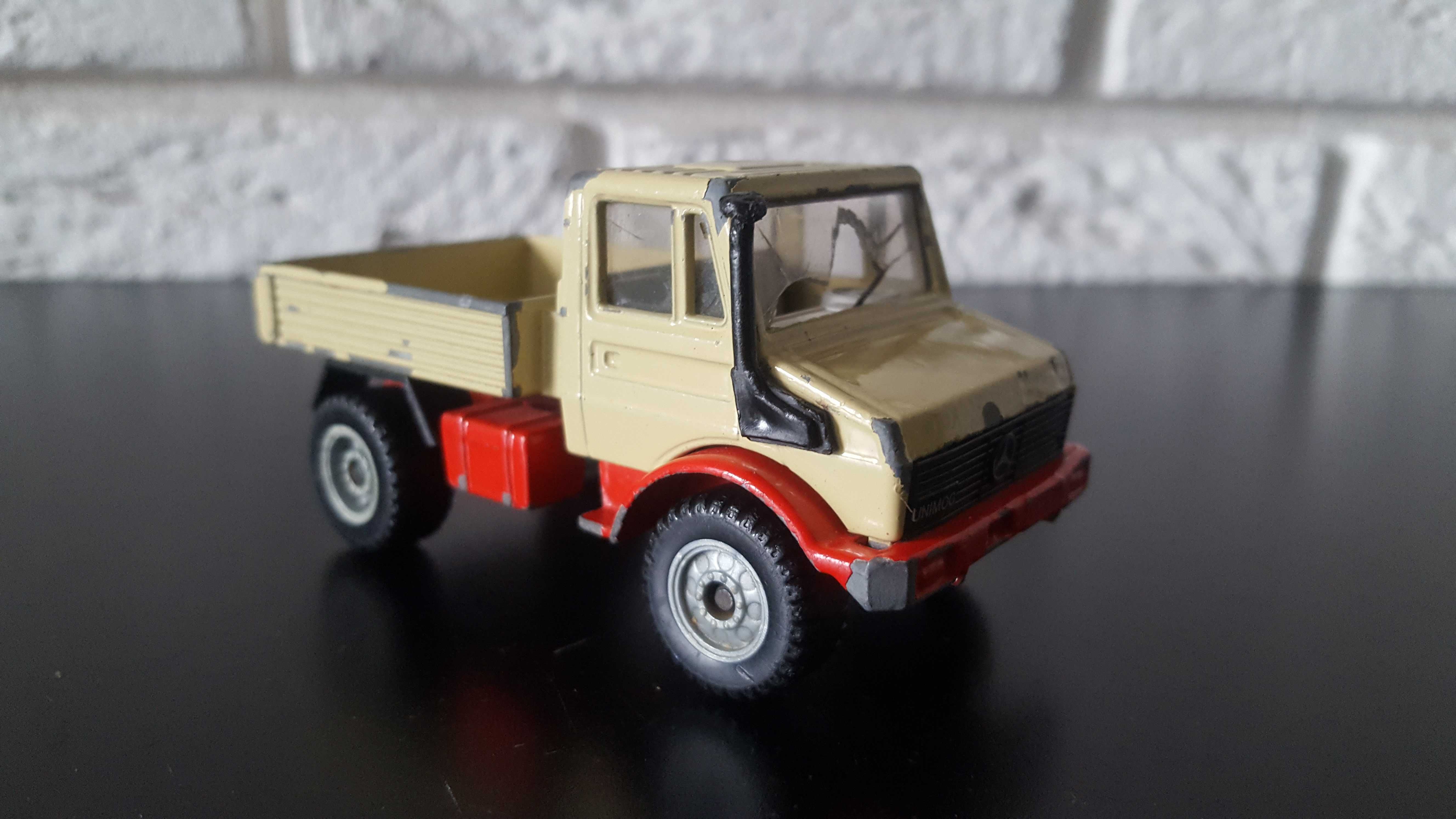 Siku Mercedes UNIMOG