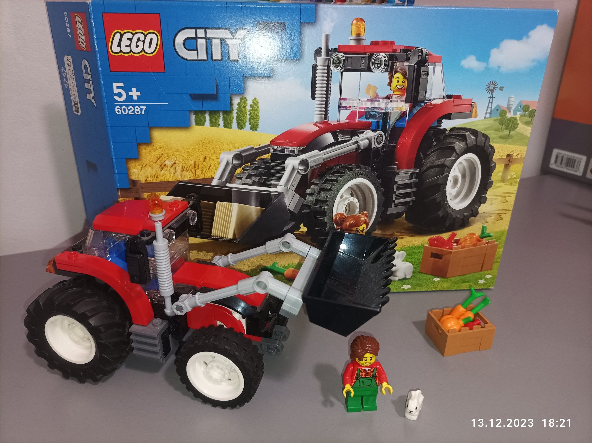 LEGO City Traktor