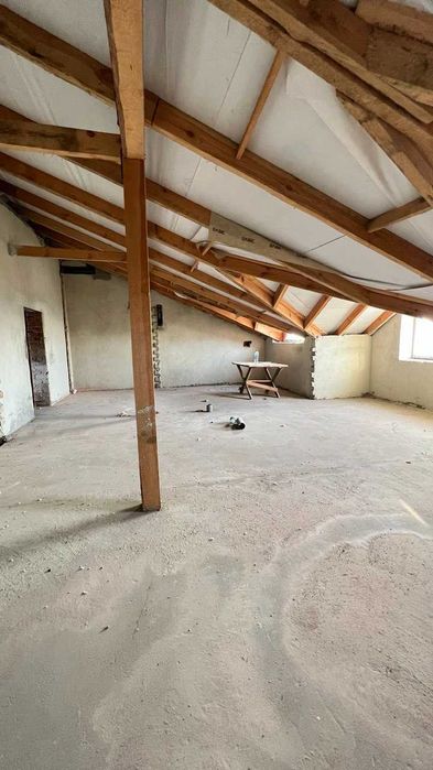 Продаж затишної мансарди в історичнійЖовкві!58 м² | 6 поверх С.Петлюри