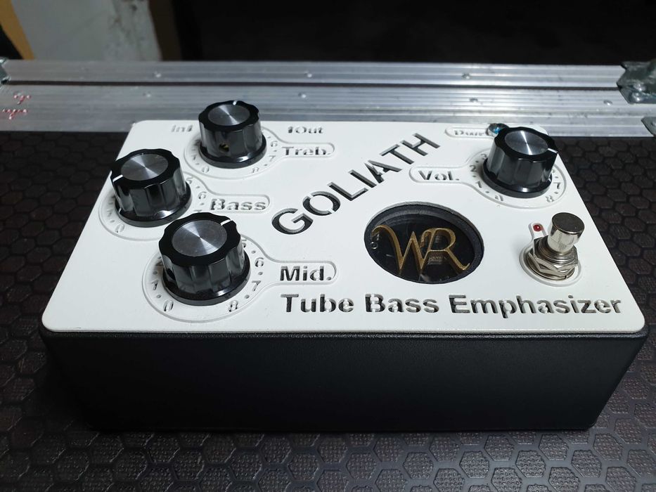 GOLIATH TUBE BASS EMPHASIZER  / ACUSTICA EXPORT
