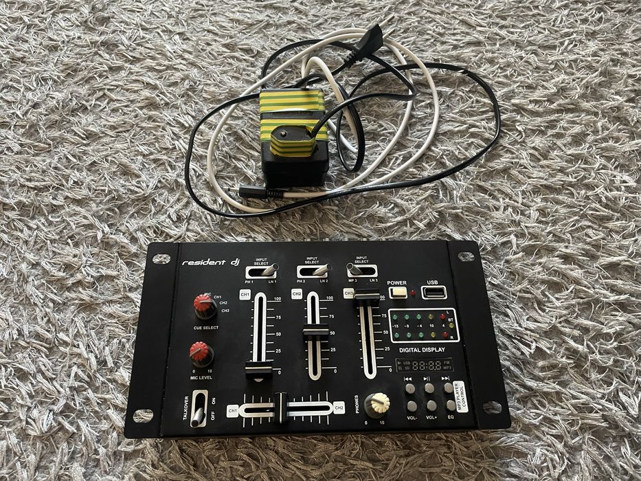 Мікшер resident робочій