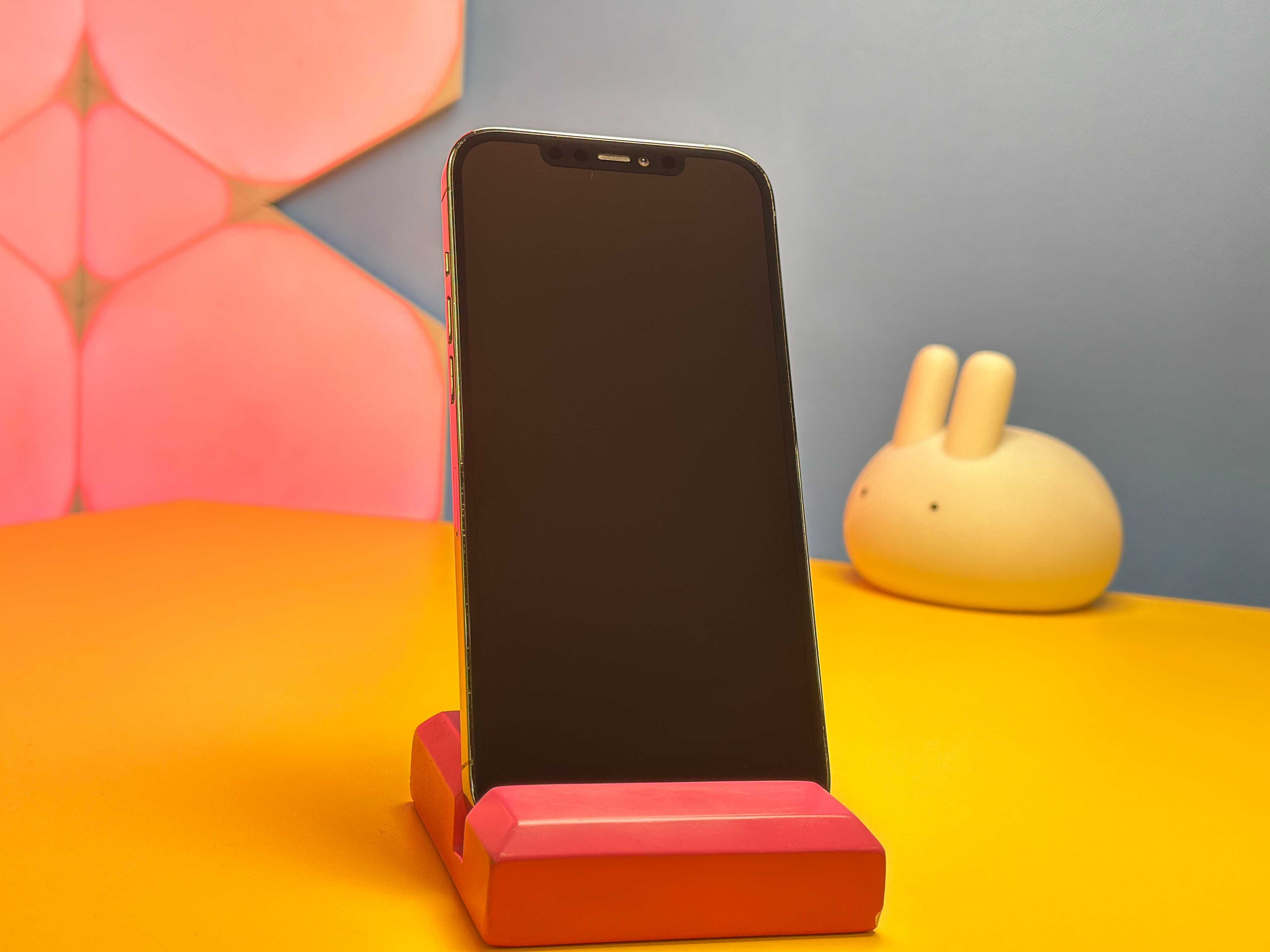 Смартфон Apple iPhone 12 Pro Max 256GB (138787) Б/У З ГАРАНТІЄЮ