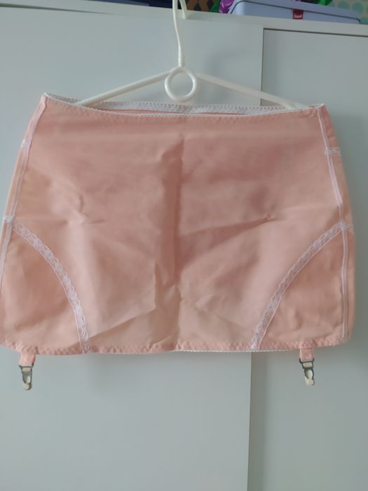 Pasek do pończoch Prl