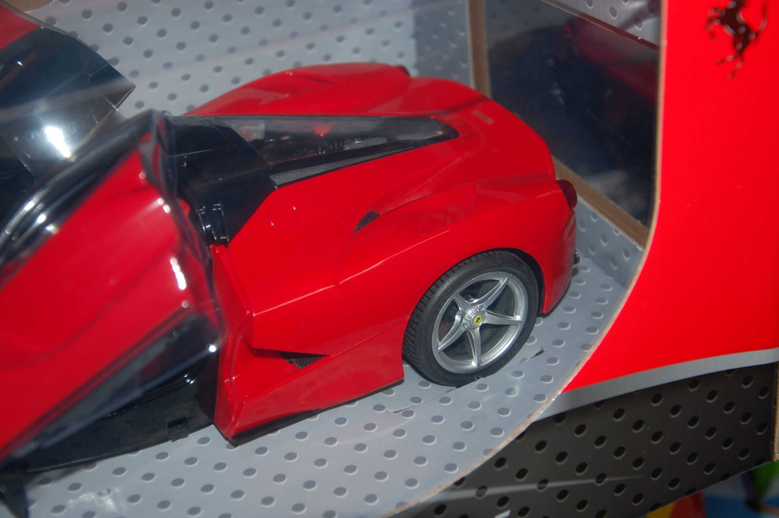 nowy zdalnie sterowany samochod FERRARI