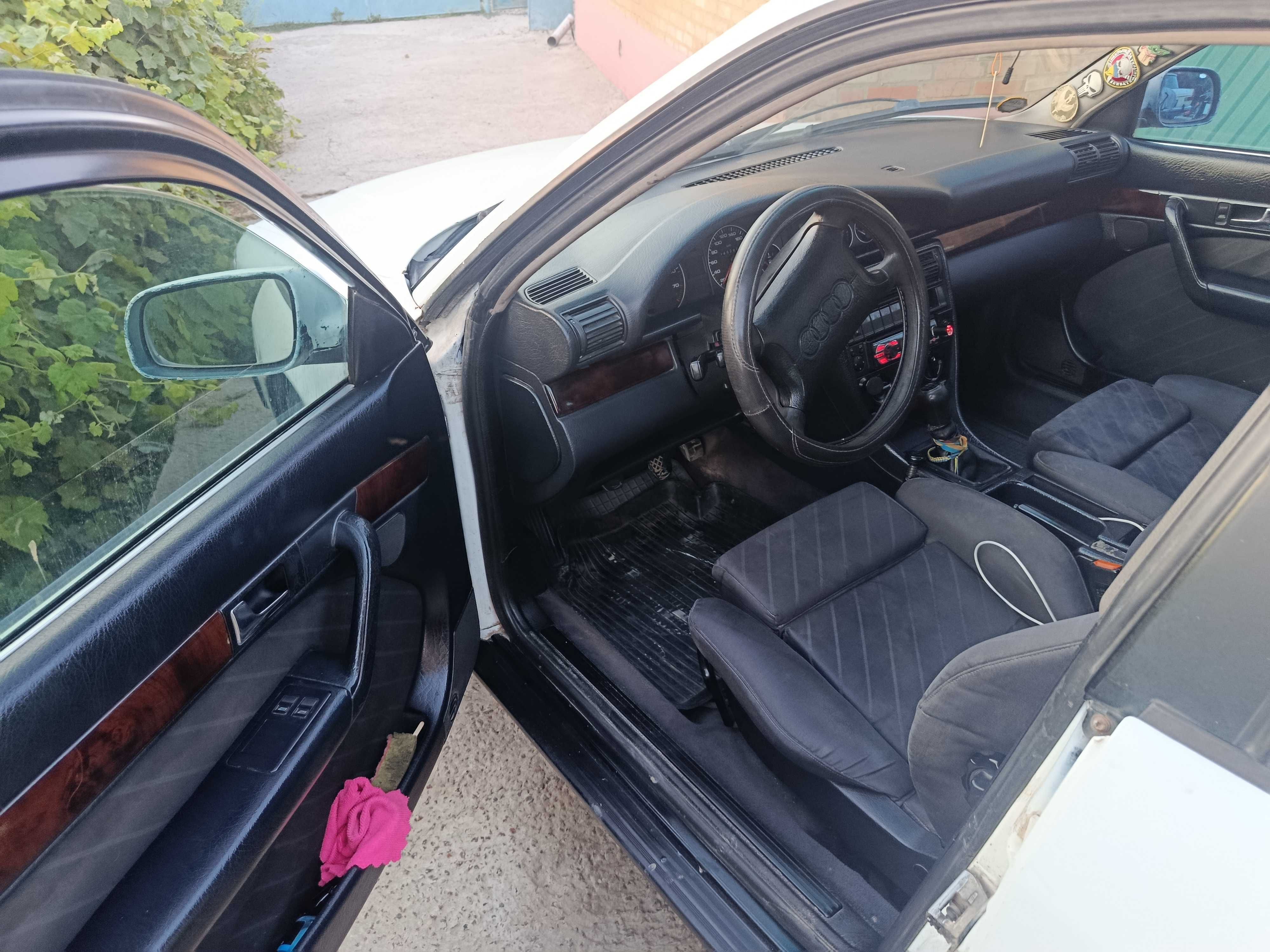 Продам Ауді 100с4