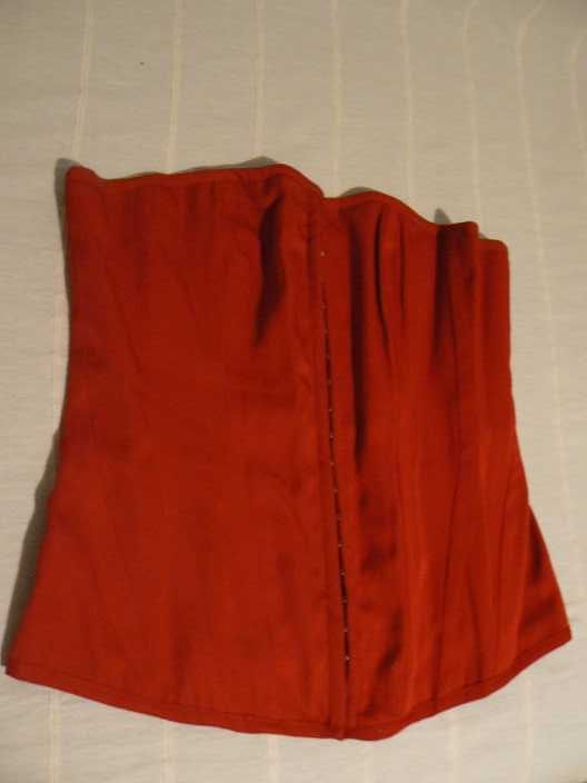 Gorsety 3 sztuki roz M