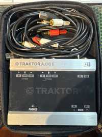 Traktor Audio 6 - placa audio