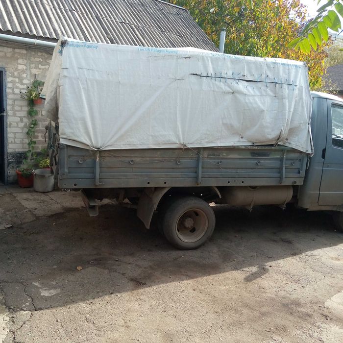 Продам автомобиль газель.