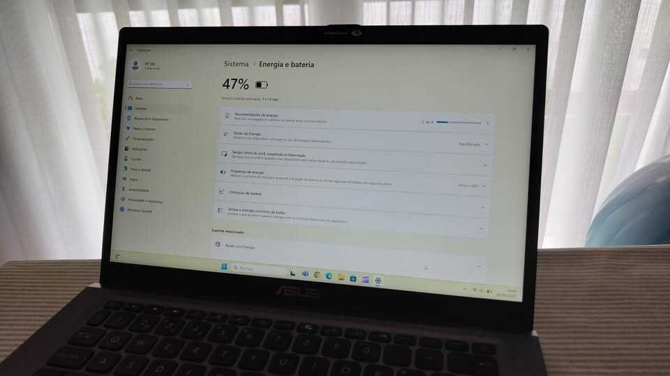 Computador ASUS Laptop X415