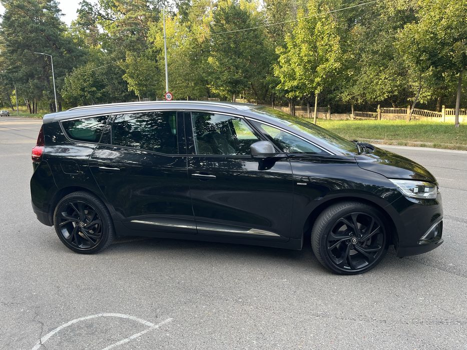 Рено Гранд Сценік 4