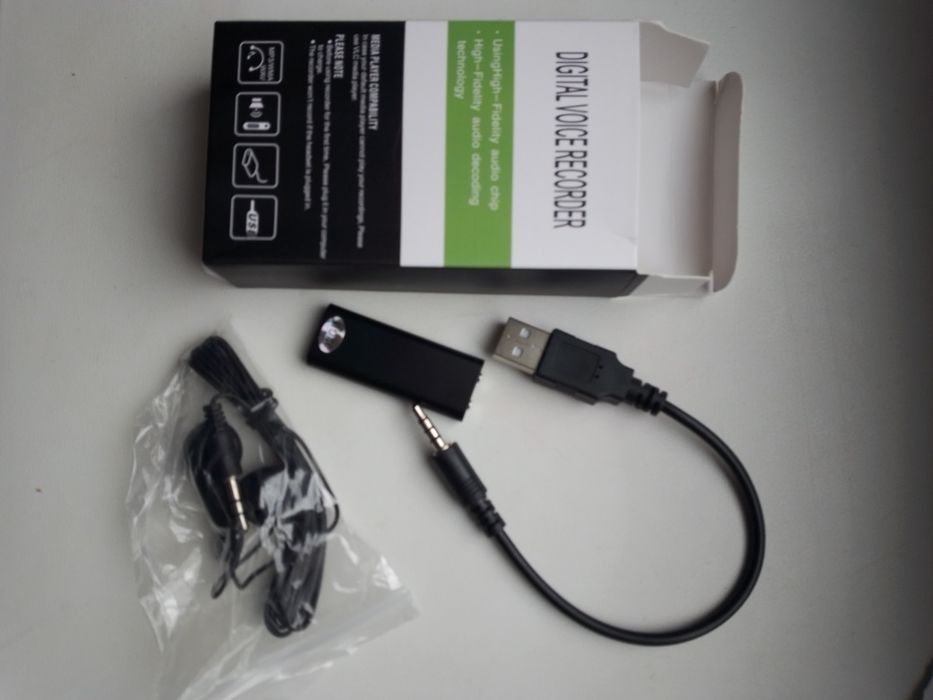 Міні диктофон  Savetek 16Gb