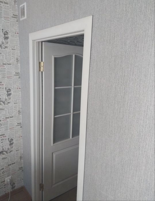 Продам 2-х комнатную квартиру левый берег Є-Відновлення. Ж