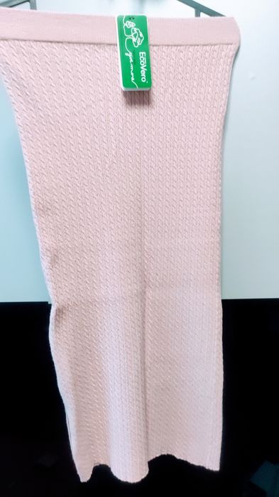 Orsay śliczny dwuczęściowy  komplet z dzianiny .