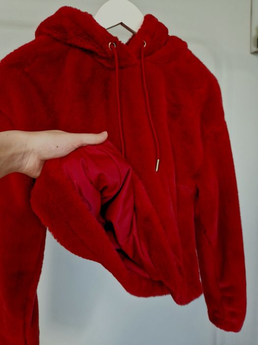 Czerwona bluza z kapturem futerkowa futrzana z futra Urban Classics