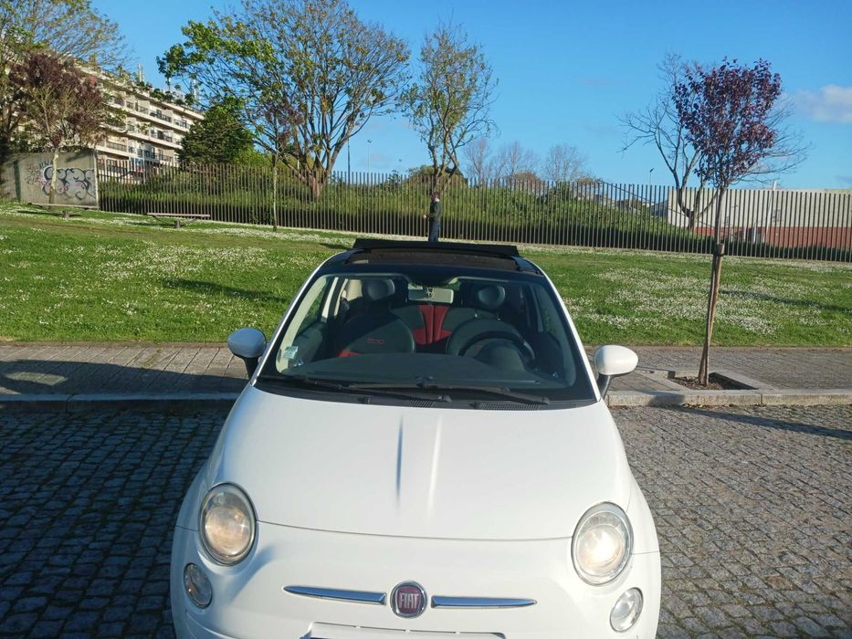 FIAT 500C 2012, em óptimo estado geral, pode trazer mecânico