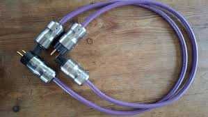 Sprzedam kabel zasilający Melodika 3x2,5mm z wtyczkmi Krell.  88 cm