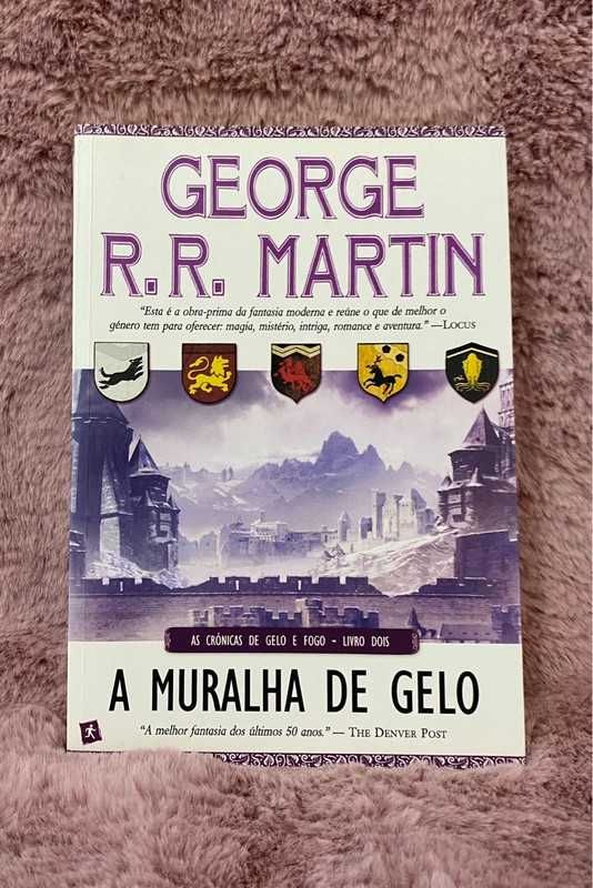 Livro “Muralha de Gelo” da série Game of Thrones %Desconto%