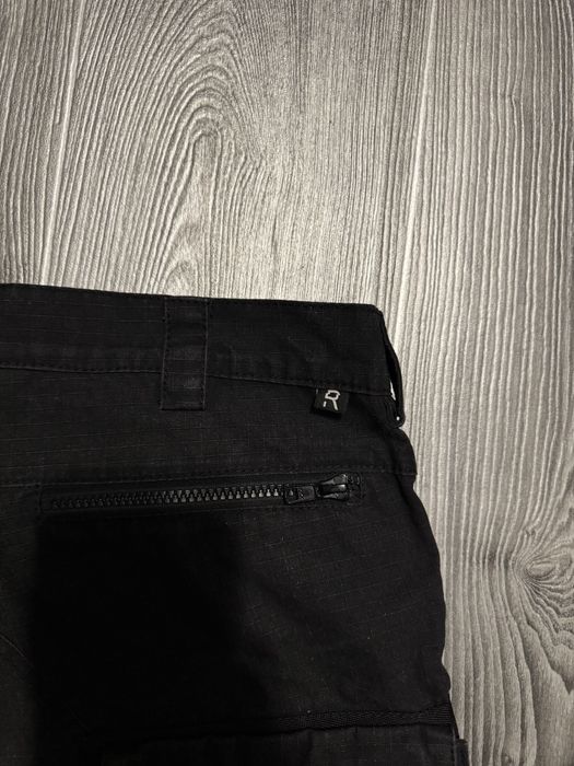 Шорти Riot division