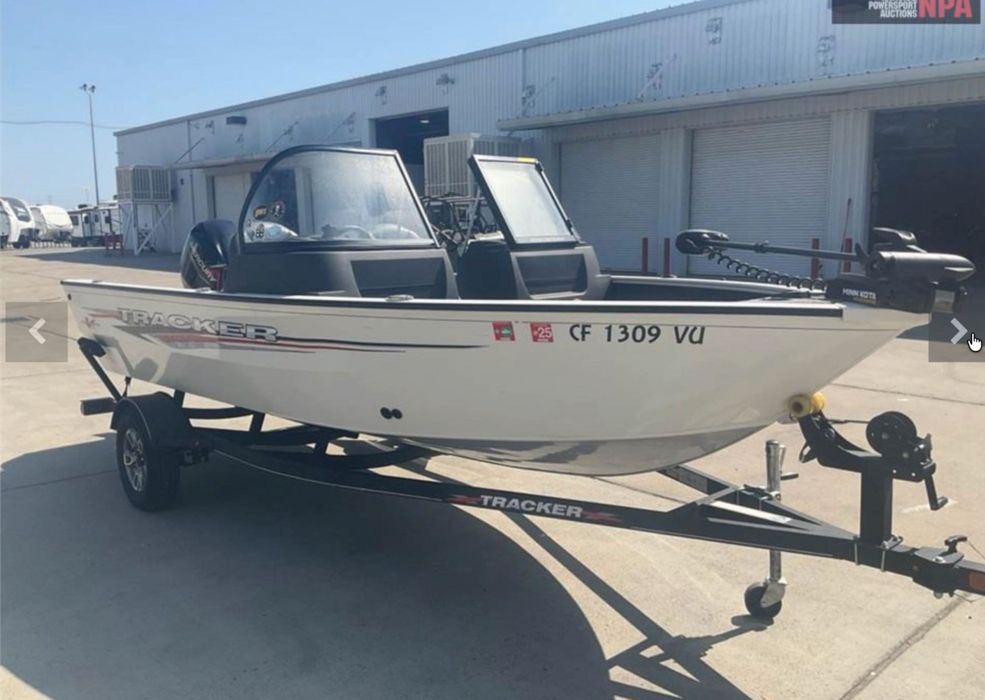 Tracker Pro Guide V16 Łódka wędkarska aluminiowa USA Mercury 60KM 2021