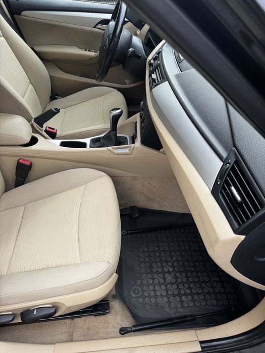 BMW X1 2.0d 143 KM 4x4 – 2010r. – Salon Polska