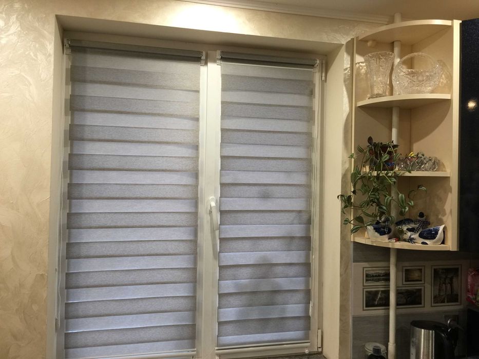 День ніч -
Плісе тканині ролетки-
вертикальні жалю