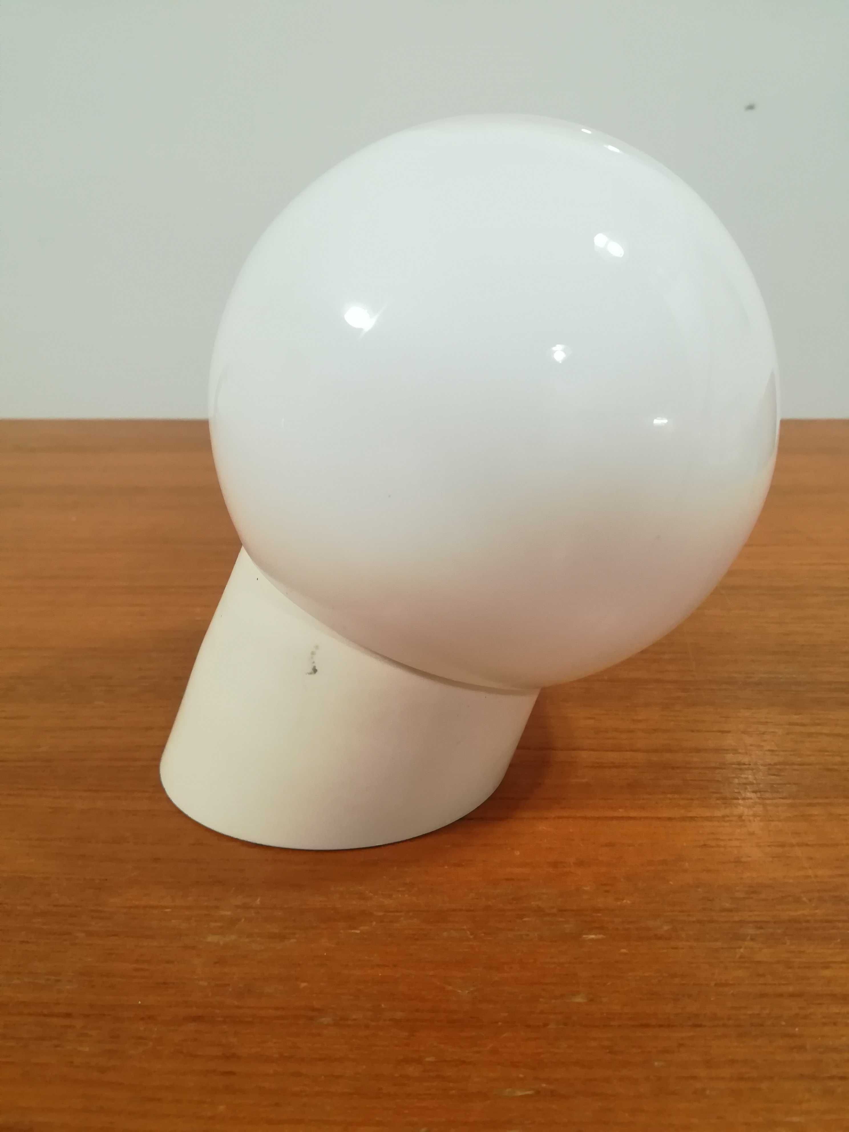 Lampa Kinkiet kula retro DDR
