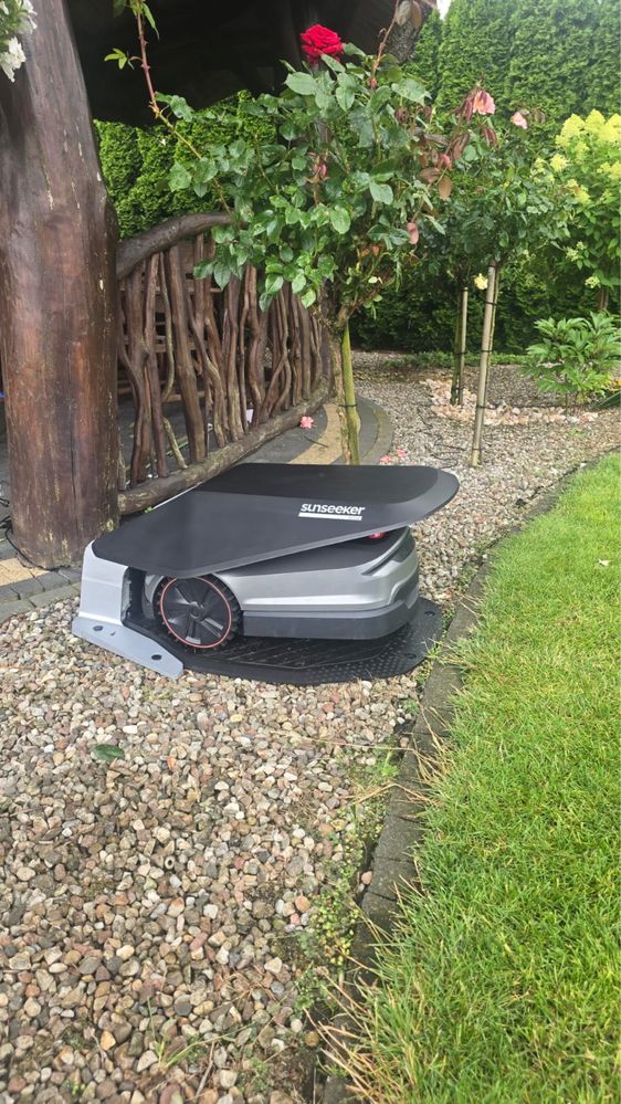 Robot koszący SUNSEEKER RTK