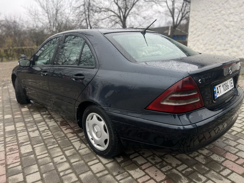 Mercedes-Benz C-Class W203
