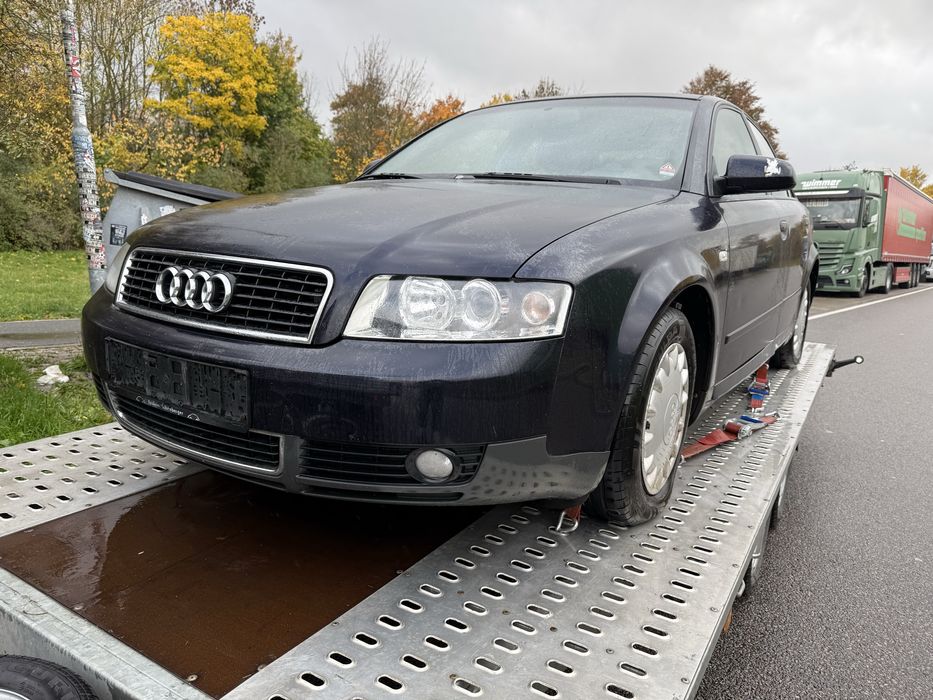 Audi a 4 /2.0 manual /niski przebieg !