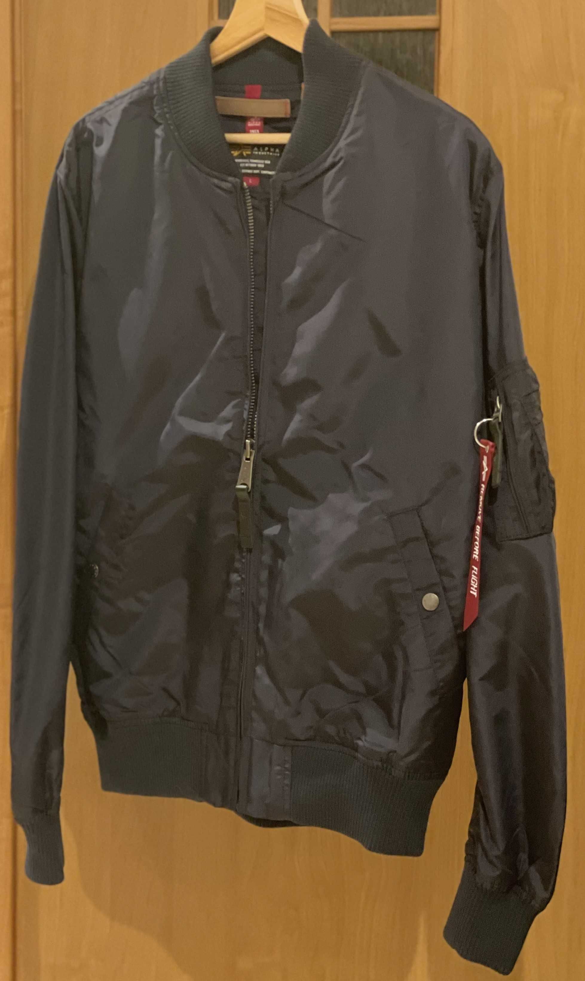 kurtka Alpha Industries MA-1, kurtka Bomber Marine