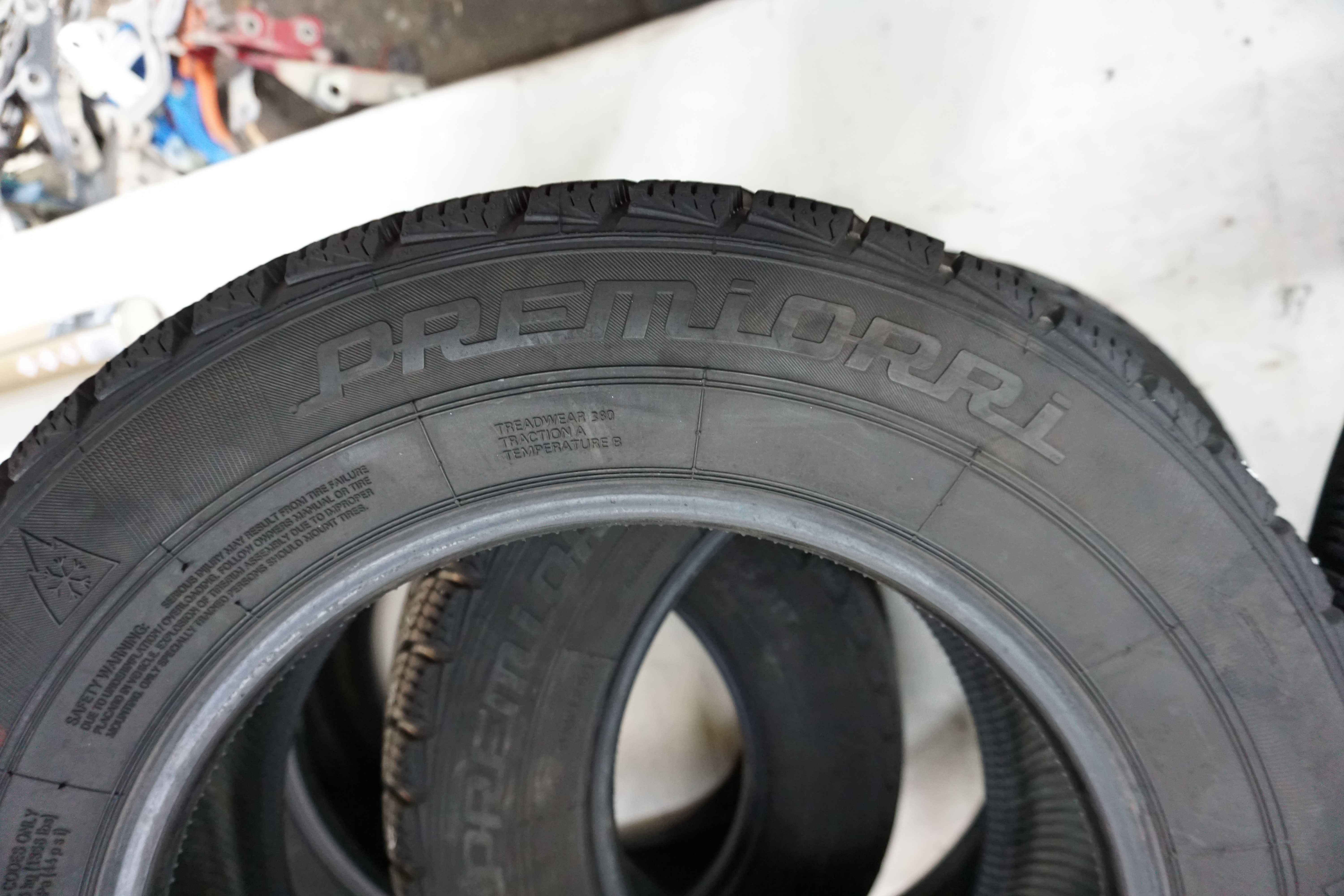 Резина\Шини 195/65 R15 Premiorri