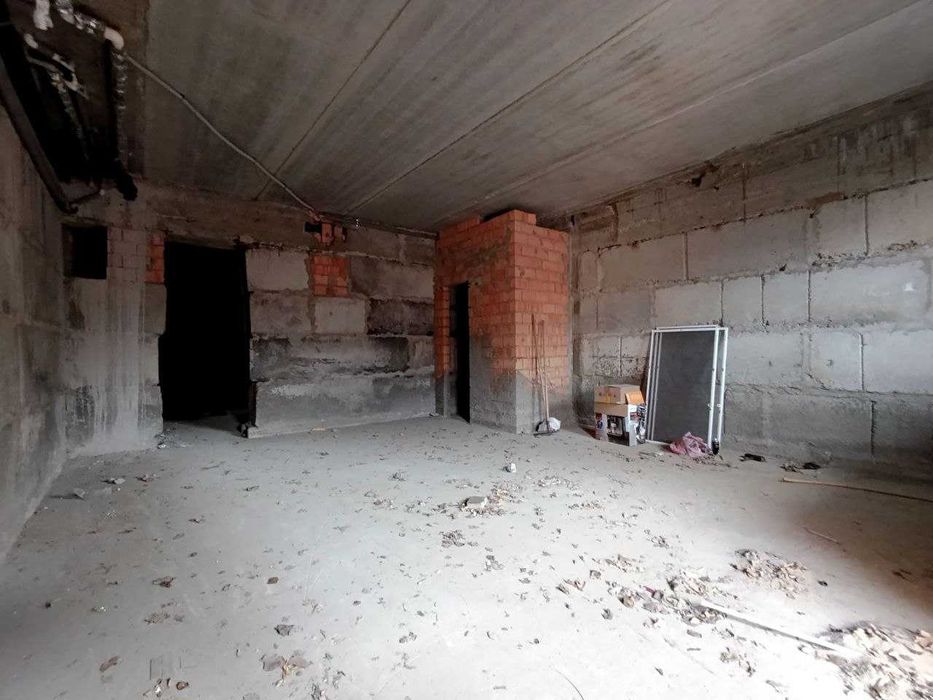 Приміщення. Офіс. Комерційне приміщення