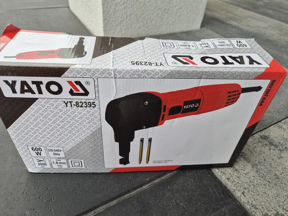nożyce elektryczne skokowe do cięcia blachy Yato YT-82395