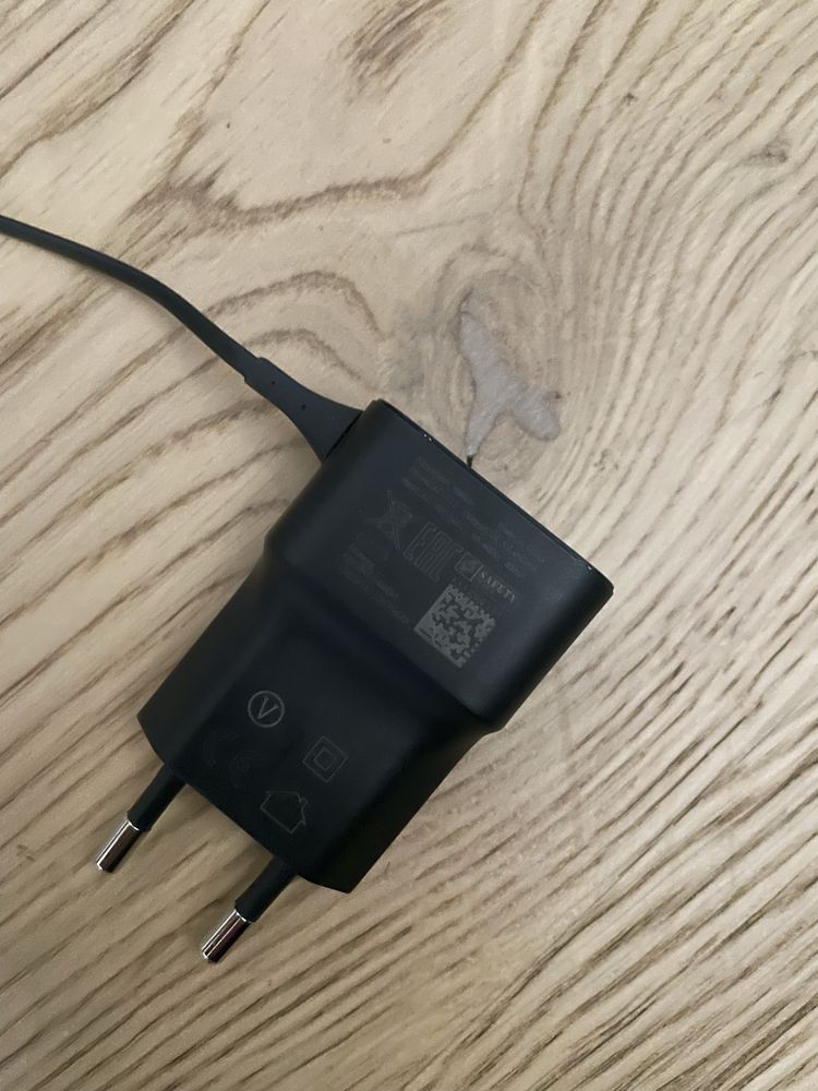 Ladowarka nokia nowa orginalan wtyk dc