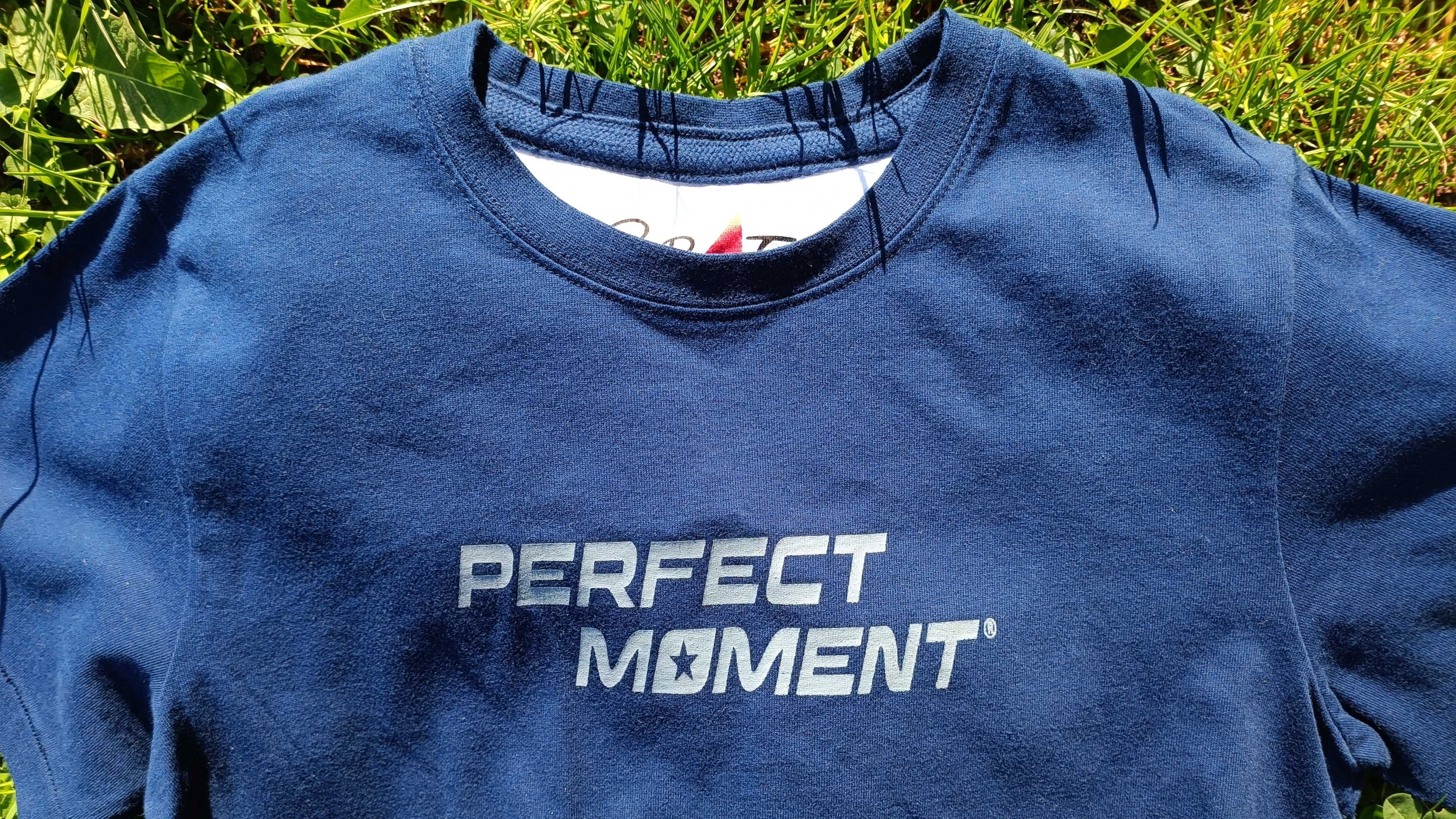 Жіноча брендова футболка Perfect Moment