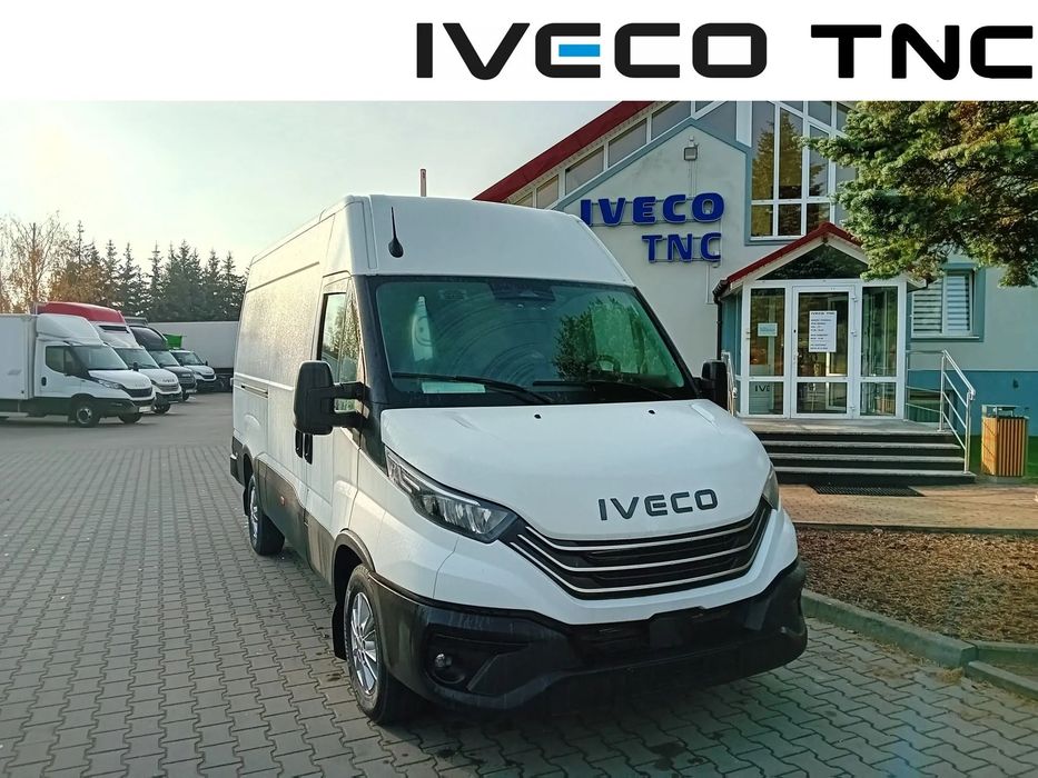 Iveco Daily 35S16A8V - HiMatic - L3H2 - 12m3  Nawigacja - LED - Hak - Bogate wyposażenie - Szybki odbiór