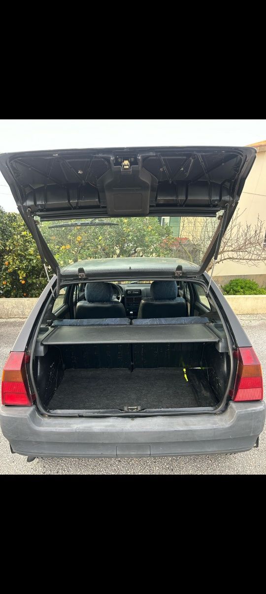 Vendo minha carrinha