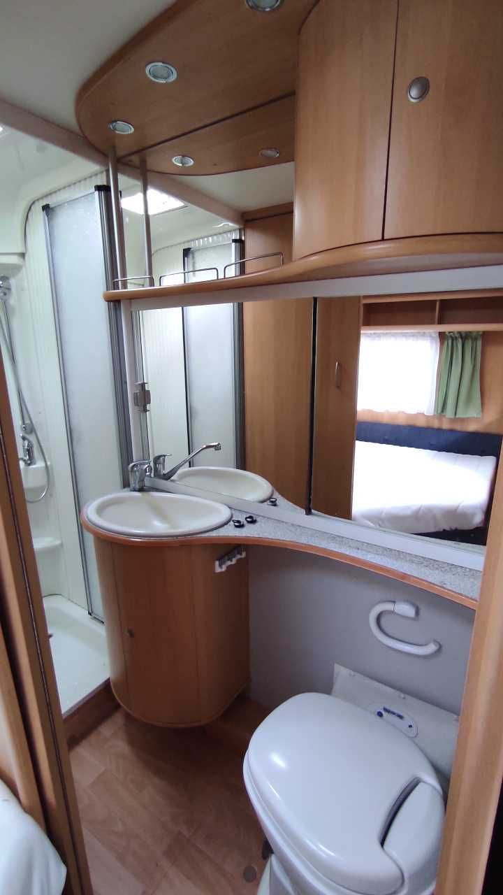 Dethleffs 560 SK 3 pokoje 6 osób Oddzielny prysznic Markiza Hobby KMFE