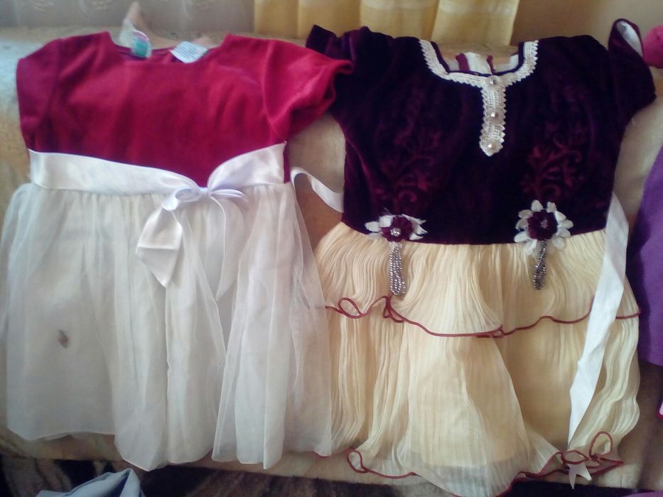 Нарядные детские платьица на дев.1-2 годика.
