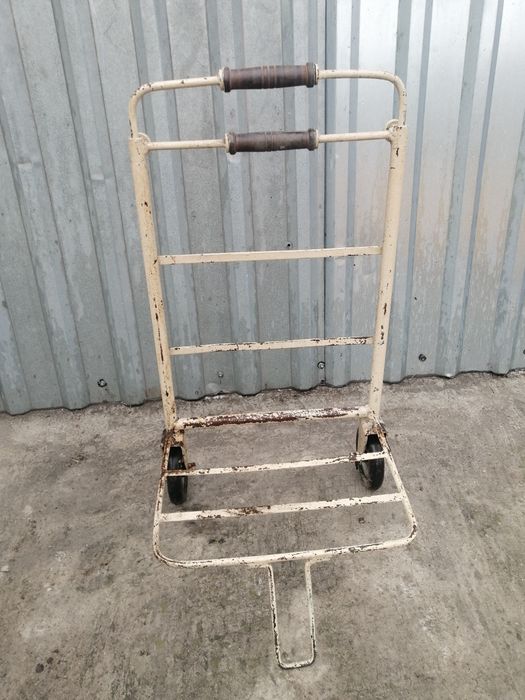 Тележка хозяйственная