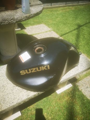 Suzuki Bandit 600 depósito