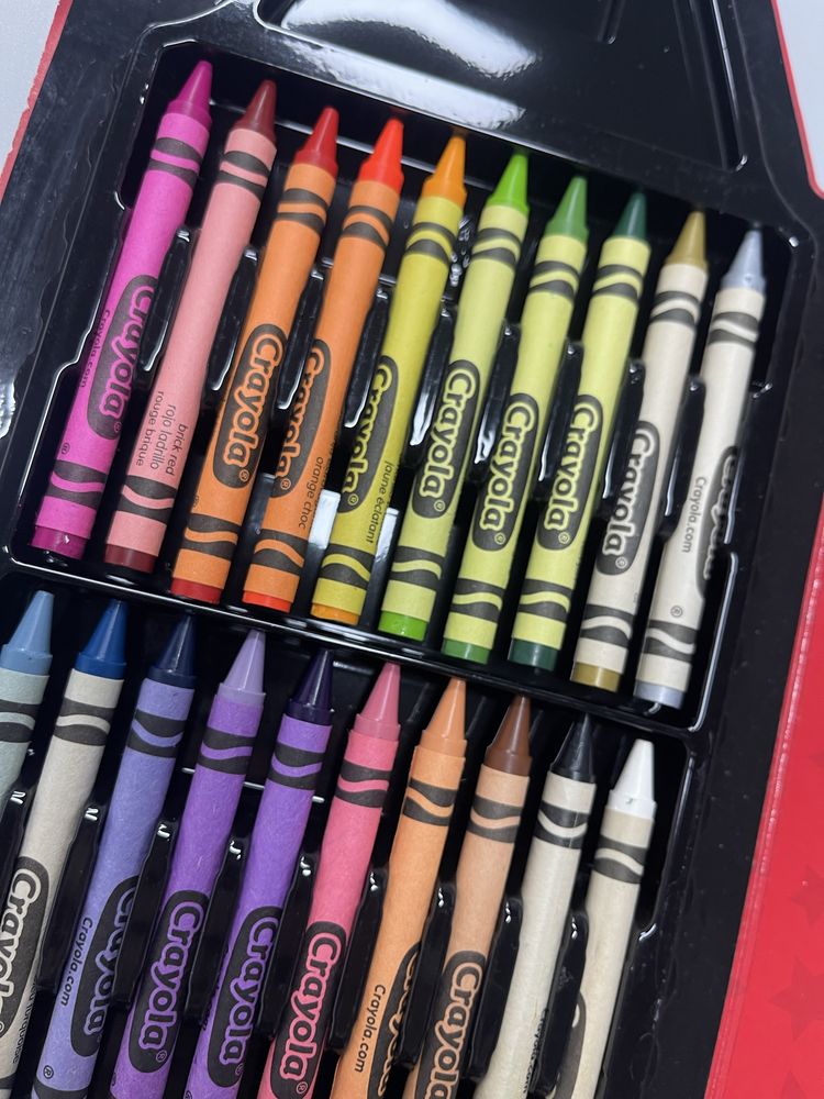 Пенал для творчості Crayola новий