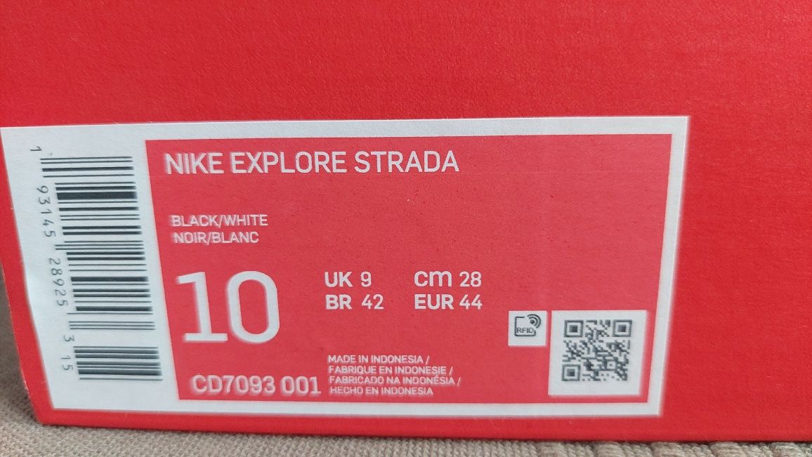 Nike Explore Strada  r. 44 NOWE