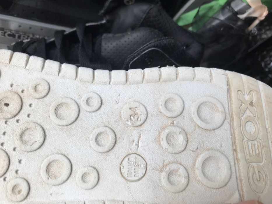 Tenis Geox e outros tam 31 e 32
