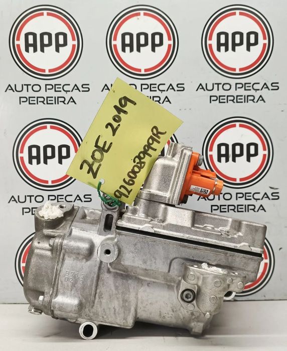 Compressor ar condicionado Renault Zoe 2019 referência: 926008999R.