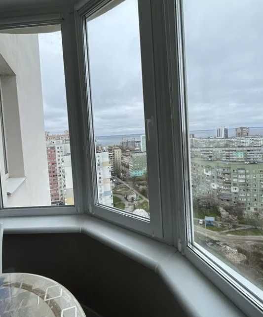 Продаж елітної квартири в новобудові на Митниці Дніпроплаза