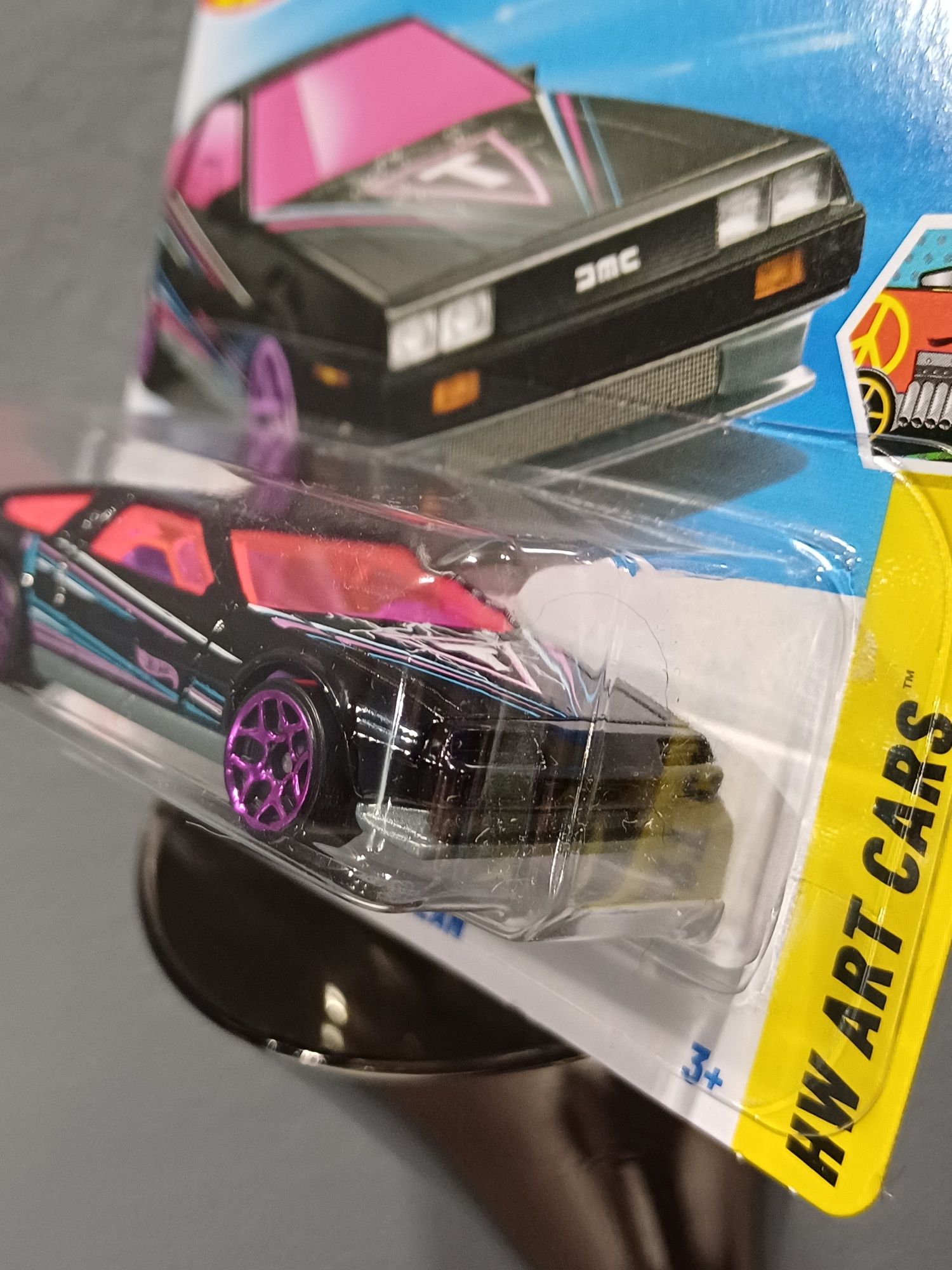Hot Wheels DMC DeLorean Art Cars